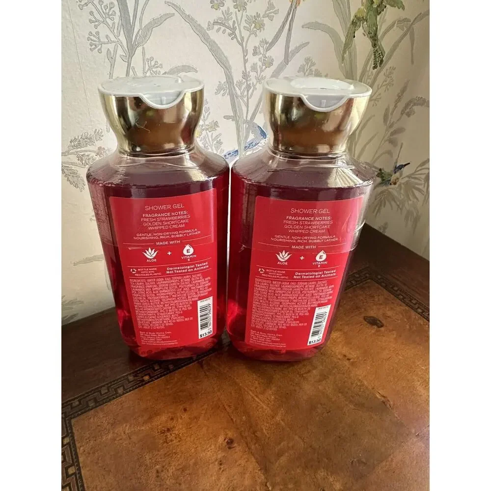 Lot Of 2 Bath& Body Works Strawberry Pond Cake Shower Gel 10 Oz New Sealed